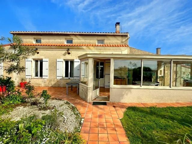 Maison vente à Trizay, Monthérault