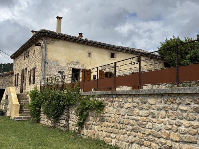 Maison vente à Tournon-sur-Rhône, Colombier-le-jeune