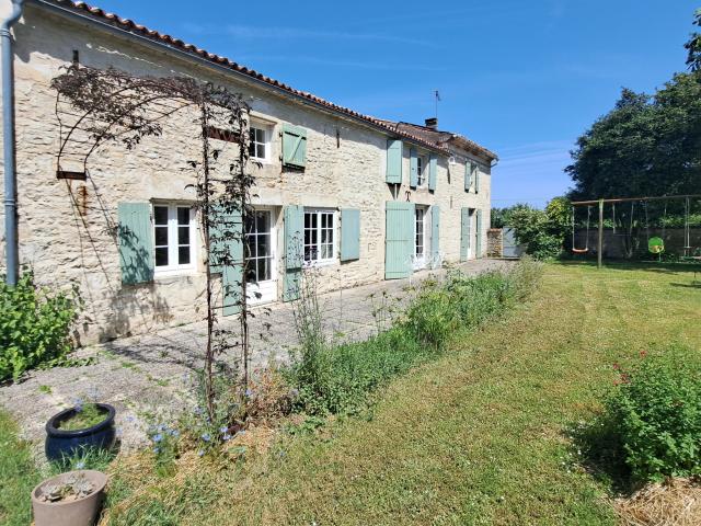 Maison vente à Pré Simon, Saint-Saturnin-du-Bois