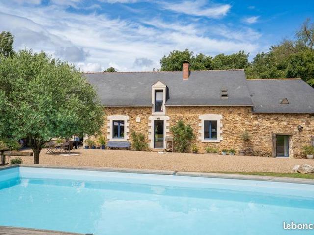 Maison vente à Segré, Le Lion-d'angers