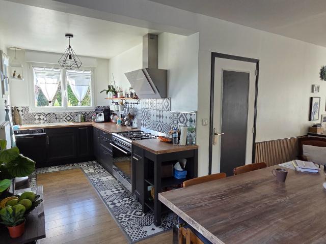 Maison vente à Laval, Saint-berthevin