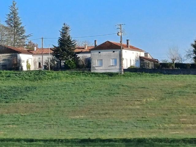 Maison vente à France métropolitaine, Brie-sous-chalais