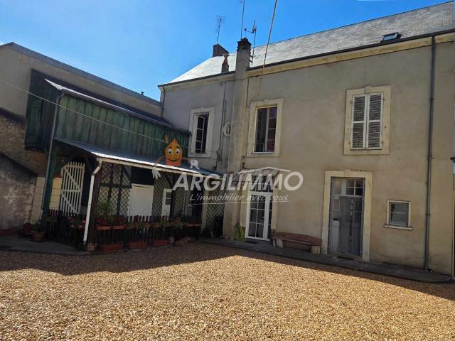 Maison vente à La Montcharrière, Saint-Calais