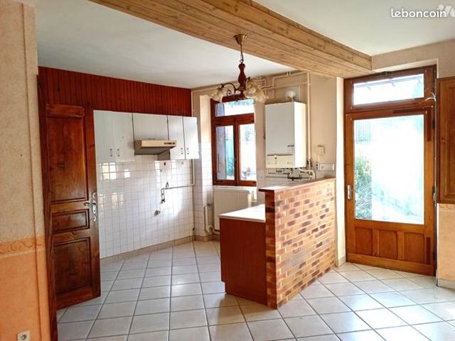Maison vente à Auxerre, Pontigny