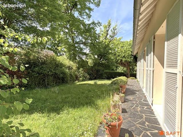 Maison vente à Saint-Germain-en-Laye, L'etang-la-ville
