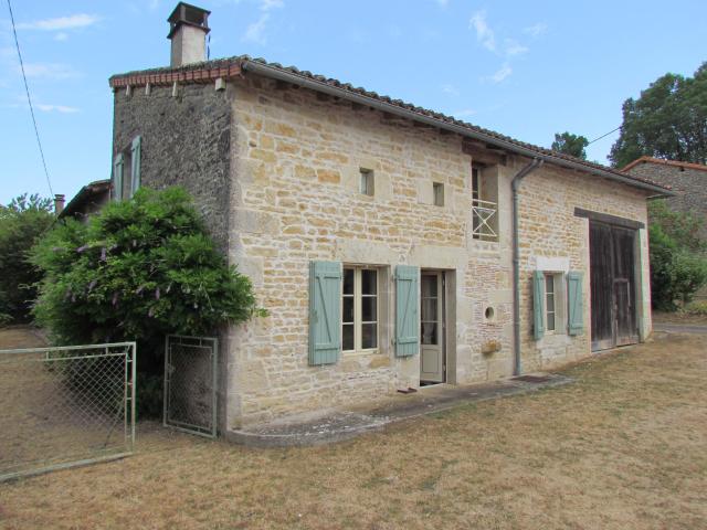 Maison vente à Chassiecq, Charente