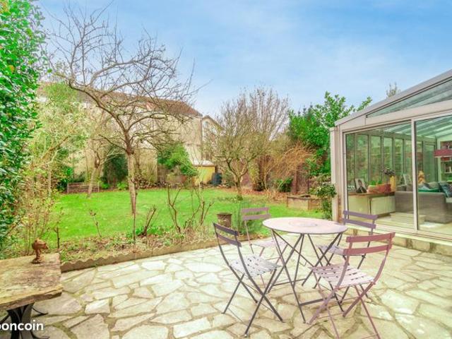 Maison vente à Versailles