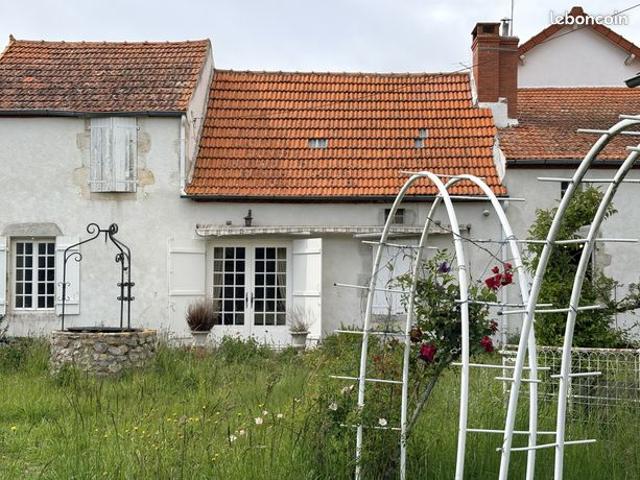 Maison vente à Vichy, Bellenaves