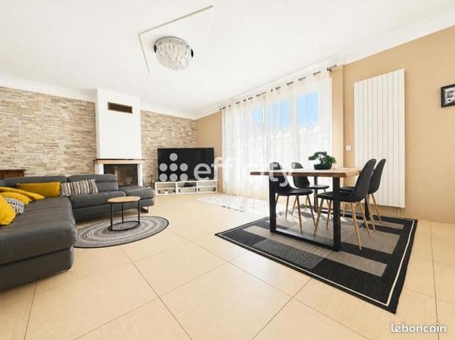 Maison vente à Créteil
