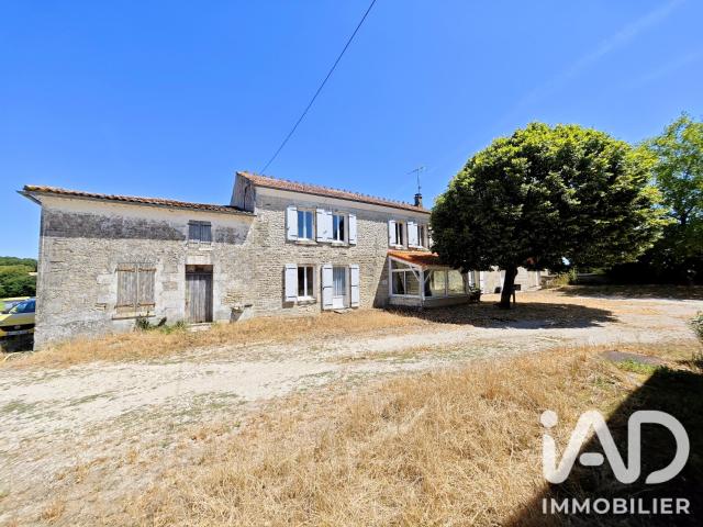 Maison vente à Le Breuil, Cherbonnières
