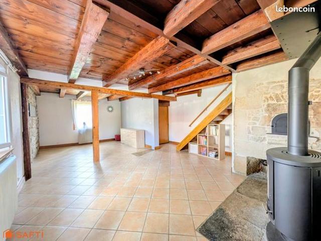Maison vente à Saint-Claude, Saint-laurent-en-grandvaux