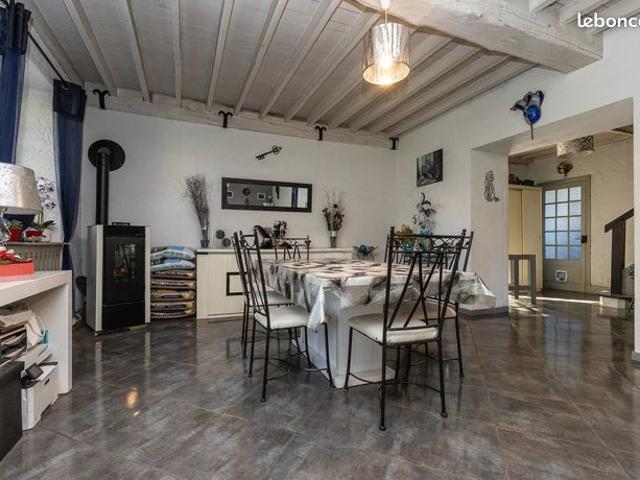Maison vente à La Tour-du-Pin, Montferrat