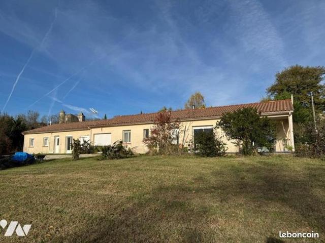 Maison vente à Nérac, Fieux
