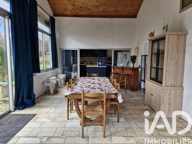 Maison vente à La Chataigneraie de Malboeuf, Lizant