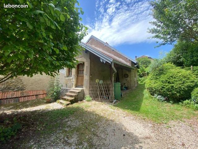 Maison vente à Vesoul, Coulevon