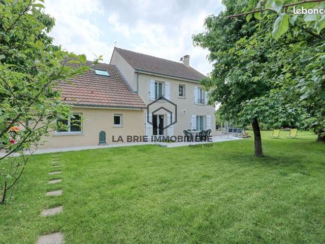 Maison vente à Chevry-Cossigny, Seine-et-Marne
