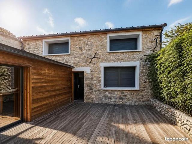 Maison vente à Villeneuve-sur-Auvers, Essonne