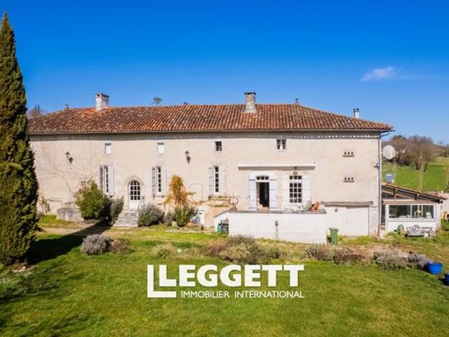Maison vente à Périgueux, Coutures