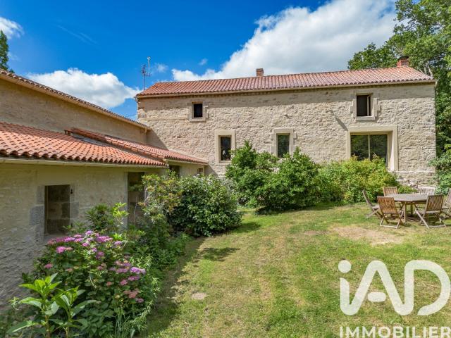 Maison vente à La Roche-sur-Yon, Palluau