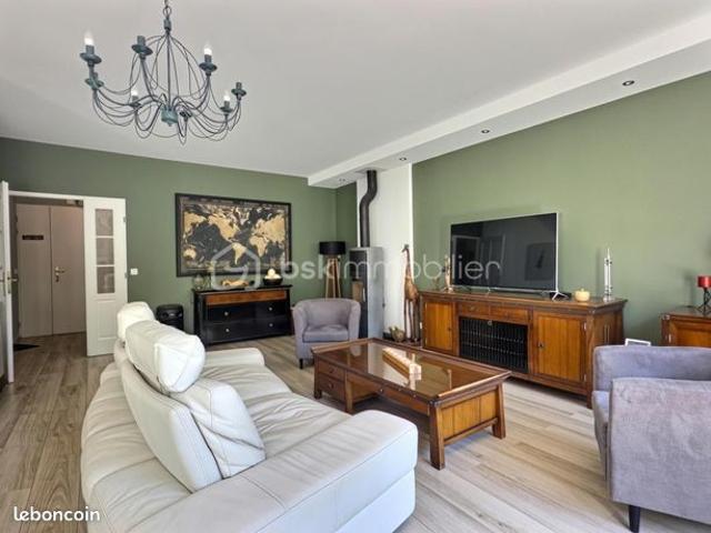 Maison vente à Saint-Germain-en-Laye, Carrières-sur-seine