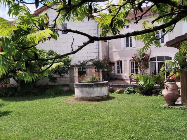 Maison vente à Nontron, Mareuil