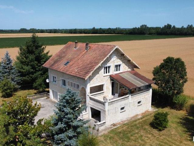 Maison vente à Dole, Bans