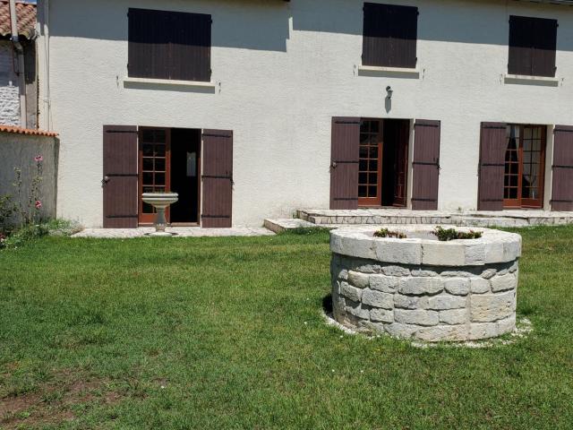 Maison vente à Saintes, Barzan