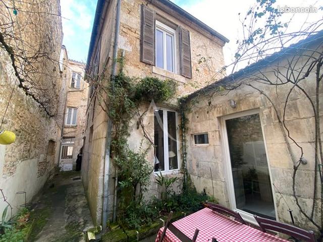 Maison vente à Rochefort