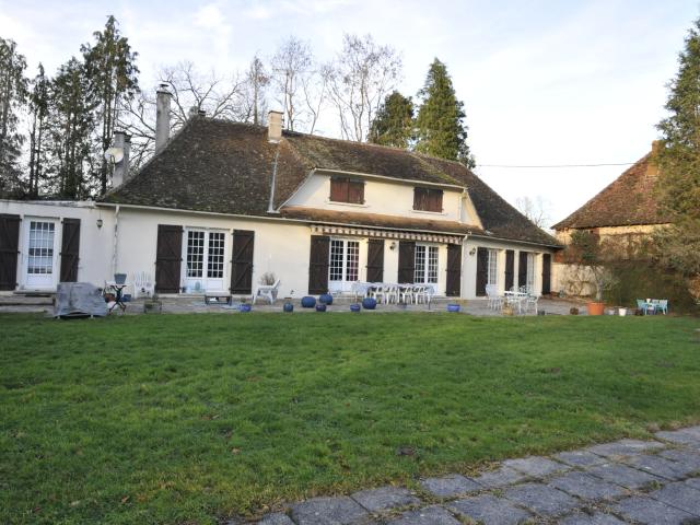 Maison vente à Limoges, Saint-jean-ligoure