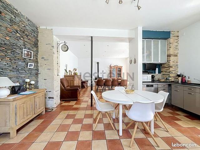 Maison vente à Segré, Candé