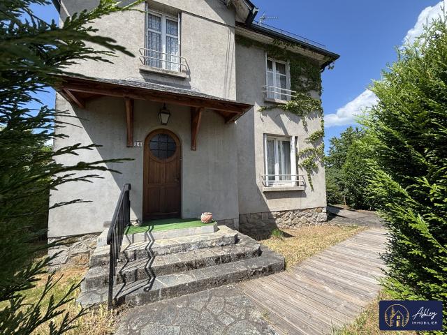 Maison vente à Mauriac, Riom-ès-montagnes