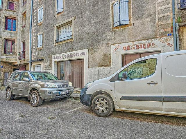 Maison vente à Béziers, Ceilhes-et-rocozels