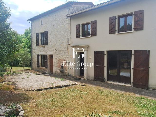 Maison vente à Confolens, Saint-amant-de-bonnieure