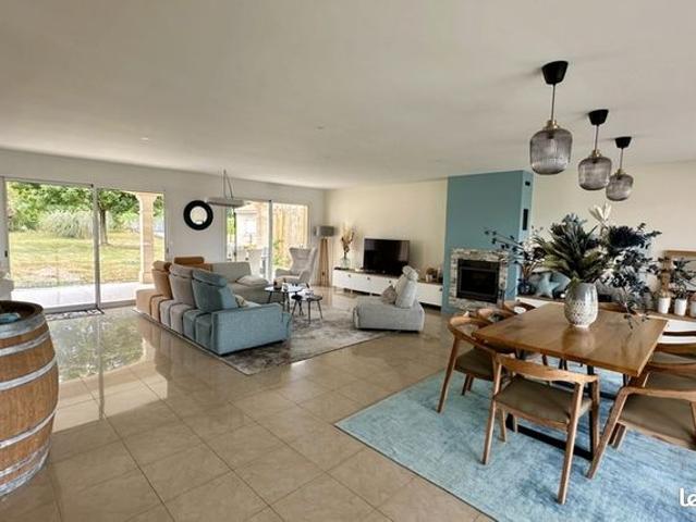 Maison vente à Salles-de-barbezieux, Charente