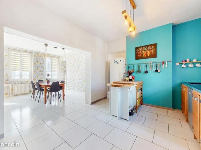 Maison vente à Lisieux, Normandie