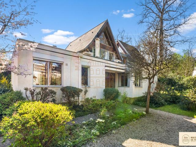 Maison vente à Village Jonchère-Malmaison-Saint-Cucufa, Rueil-Malmaison