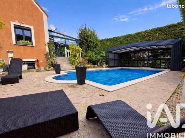 Maison vente à Créteil, Mandres-les-roses