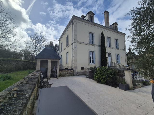 Maison vente à Niort, Échiré