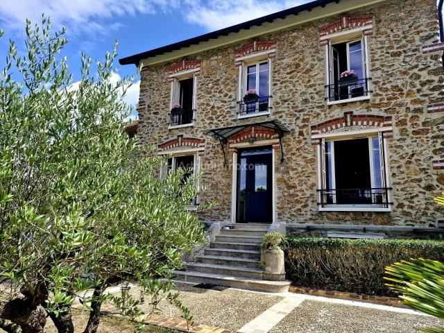 Maison vente à Évry, Mennecy