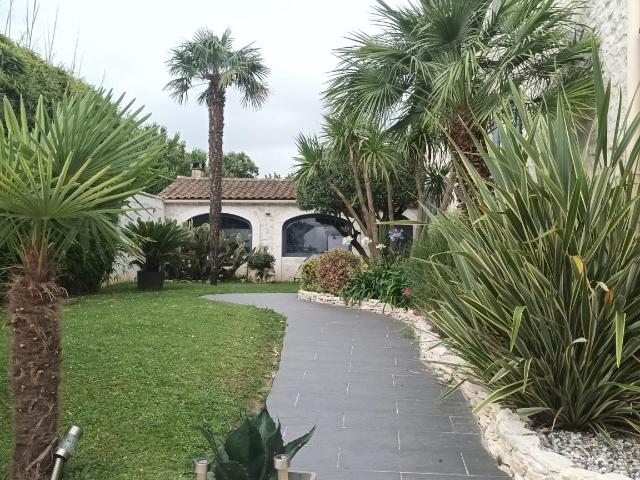Maison vente à Saintes, Saujon
