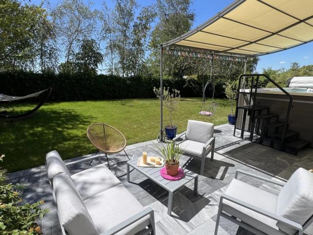 Maison vente à Versailles, Plaisir