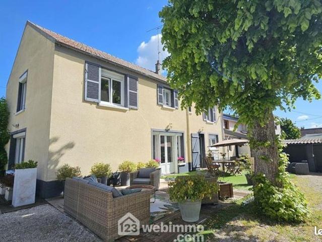 Maison vente à Évry, Maisse