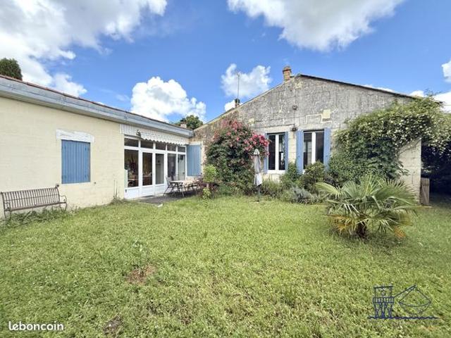 Maison vente à Jonzac, Saint-dizant-du-gua