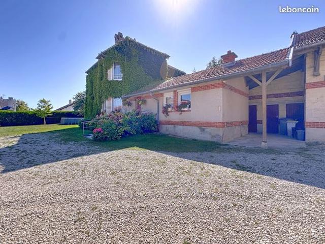 Maison vente à Coutances, Courcy