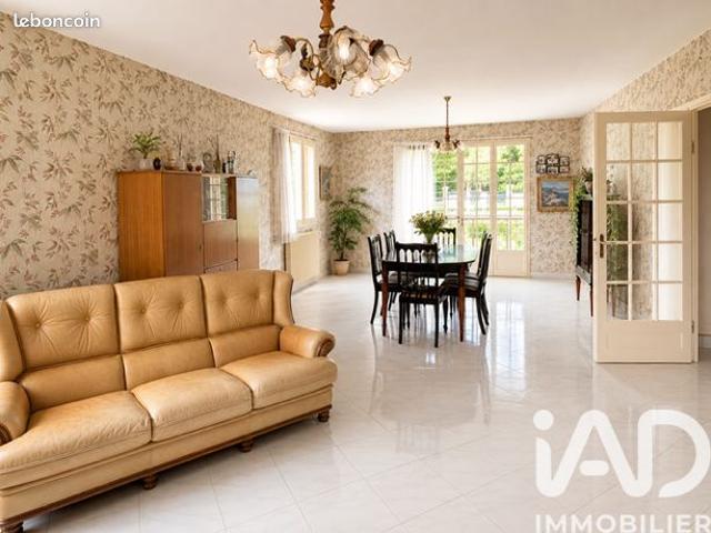 Maison vente à Fontainebleau, Vernou-la-celle-sur-seine