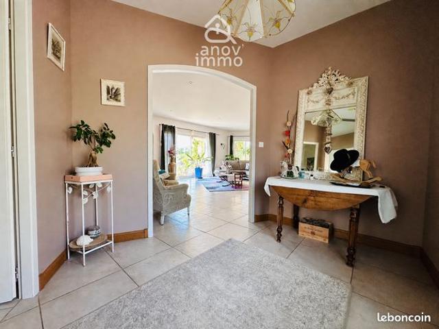Maison vente à Angoulême, Garat