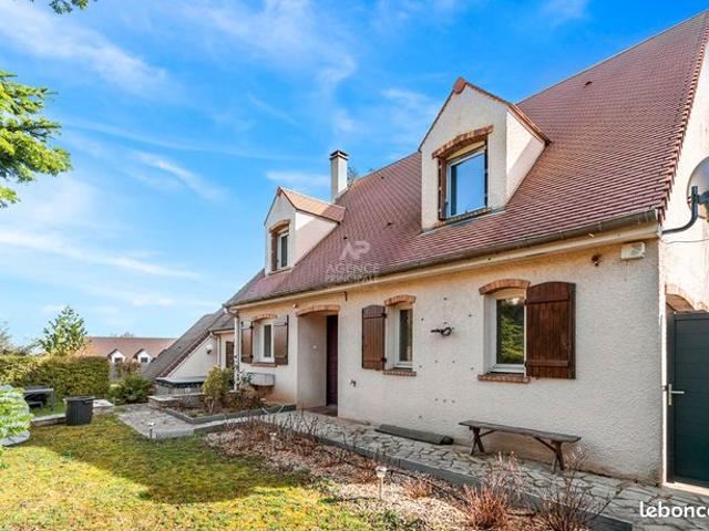 Maison vente à Saint-Germain-en-Laye, Chambourcy