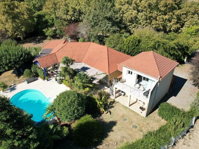 Maison vente à Labatut-Figuières, Pyrénées-Atlantiques