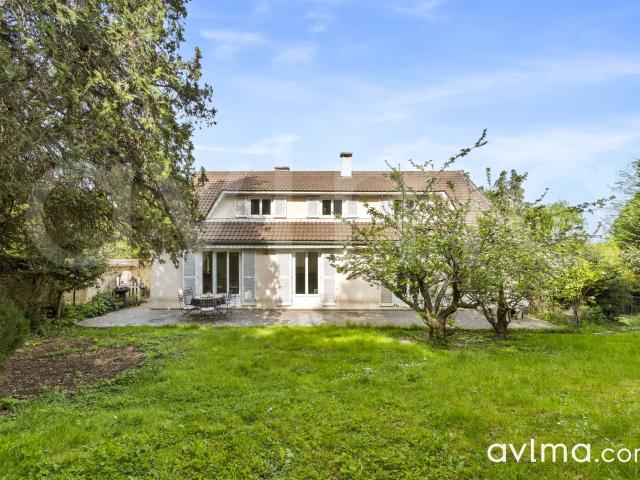 Maison vente à Saint-Germain-en-Laye, Le Pecq