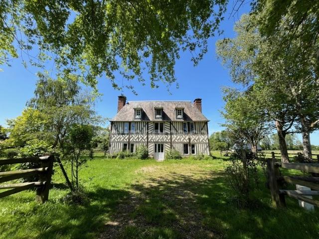 Maison vente à Lisieux, Normandie